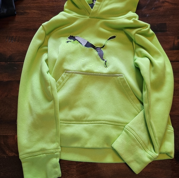 Nike, puma, hurley, converse size 5 boys - Picture 4 of 8